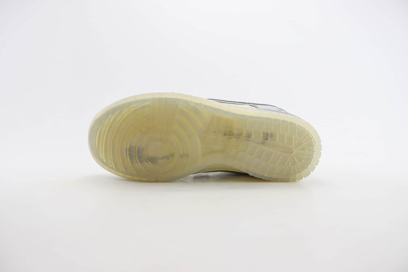 耐克Nike SB Dunk Low纯原版本低帮SB Dunk卫冕冠军板鞋 莆田耐克货源 货号：CR8033-502
