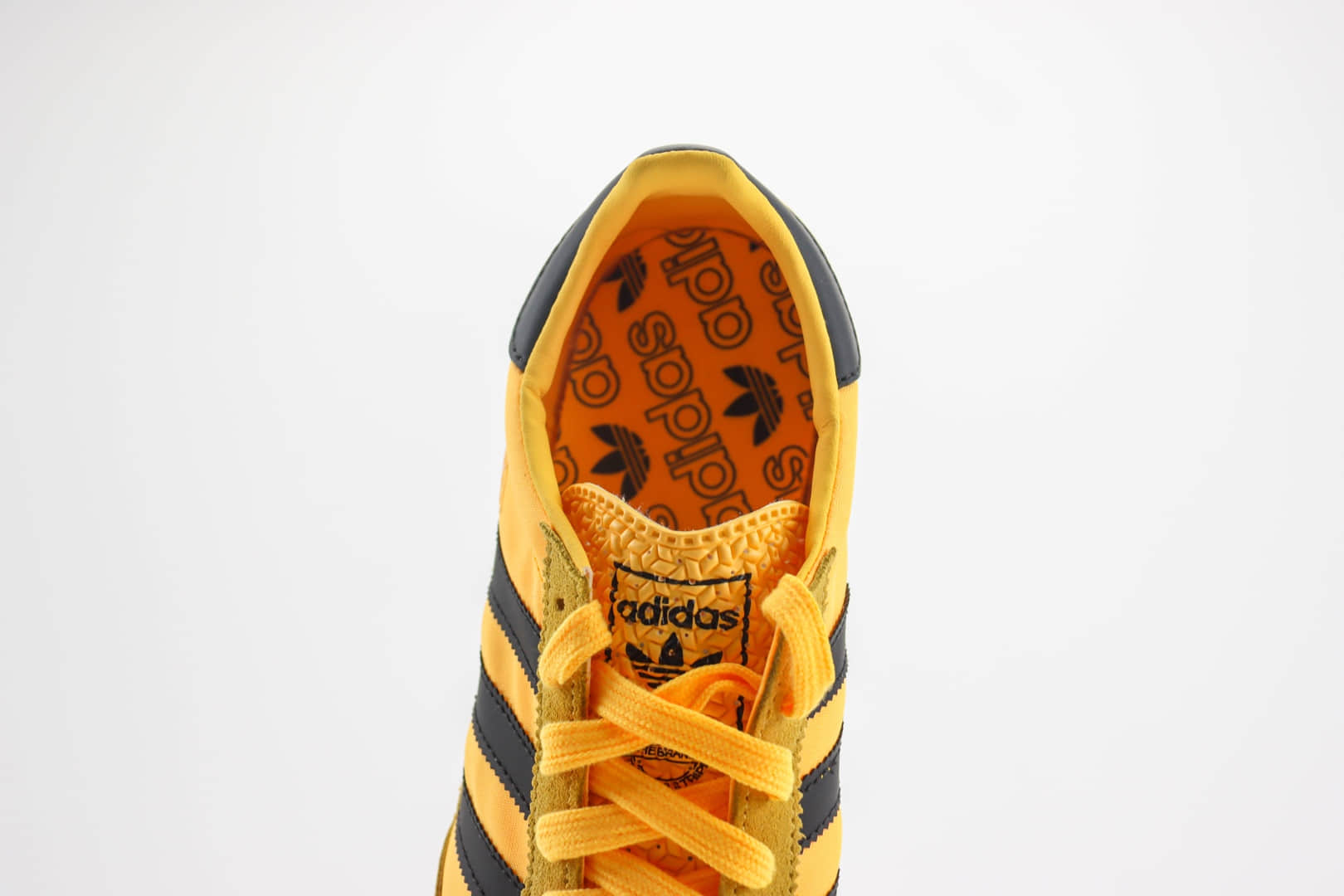 阿迪达斯Adidas Originals SL 72 RS（Reshaped）纯原版本白黄色复古慢跑鞋 莆田阿迪达斯货源 货号：IH7912