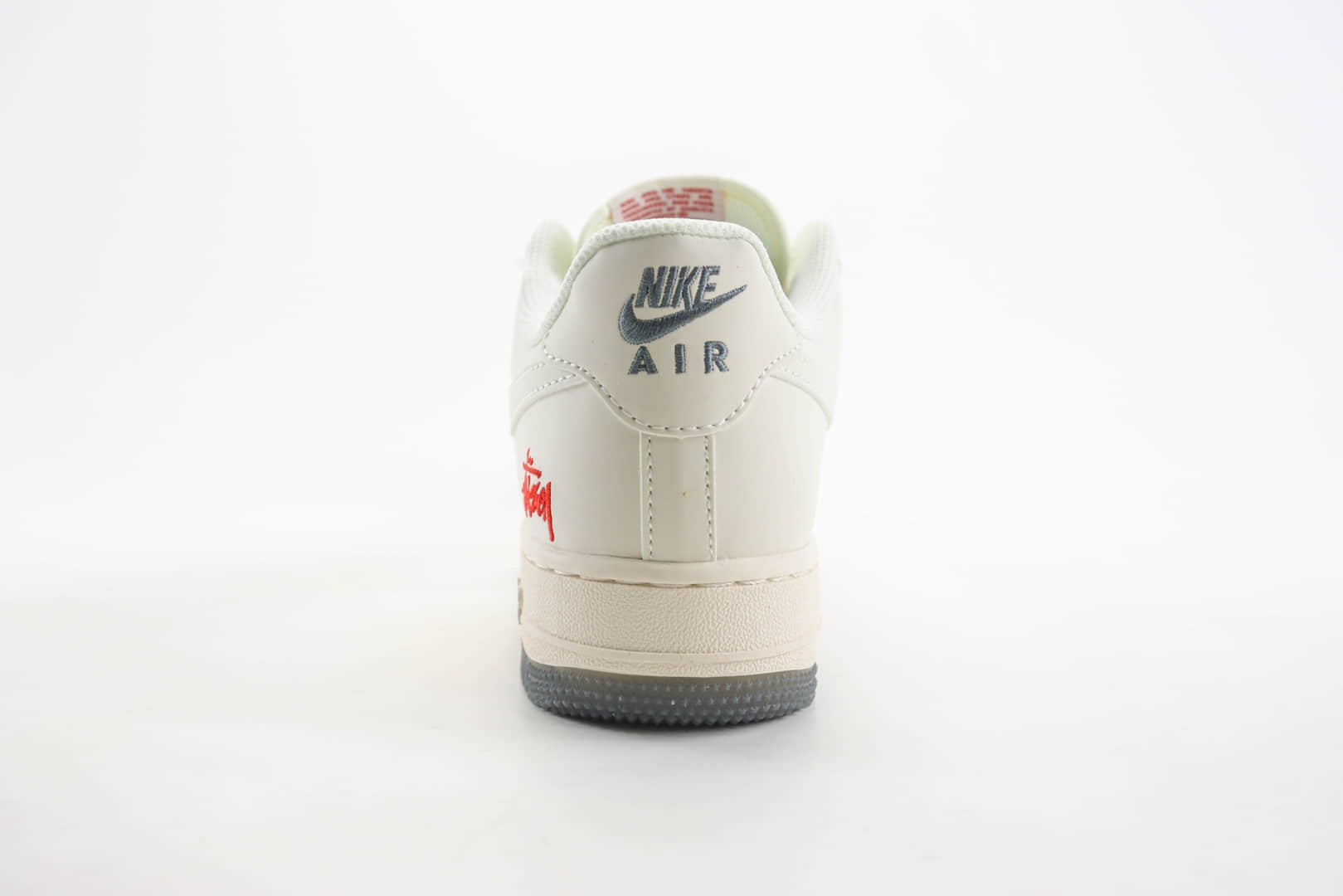 耐克Stussy x Nike Air Force 1纯原版本斯图西联名空军一号AF1白灰红板鞋 莆田天花板AF1 货号：XZ6188-015