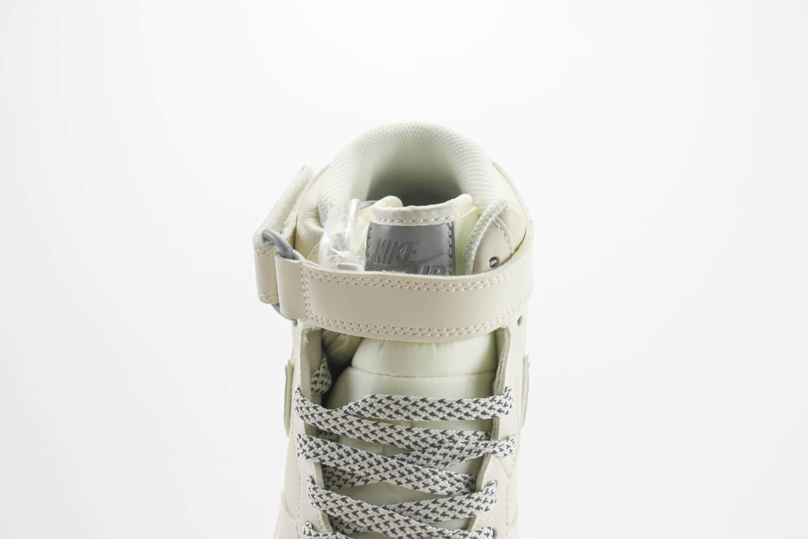 耐克Nike Air Force 1 Mid纯原版本中帮空军一号AF1米灰色板鞋 莆田耐克代理 货号：SH0235-522