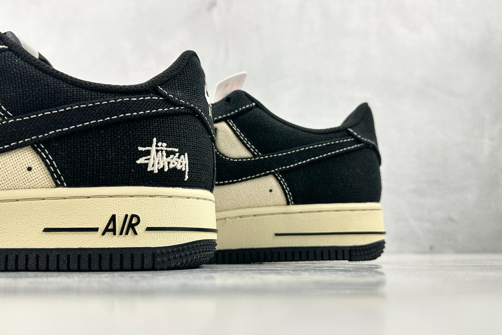 耐克Stussy x Nike Air Force 1'07纯原版本斯图西联名空军一号AF1米黑棉麻低帮板鞋 莆田耐克货源 货号：XX3168-156