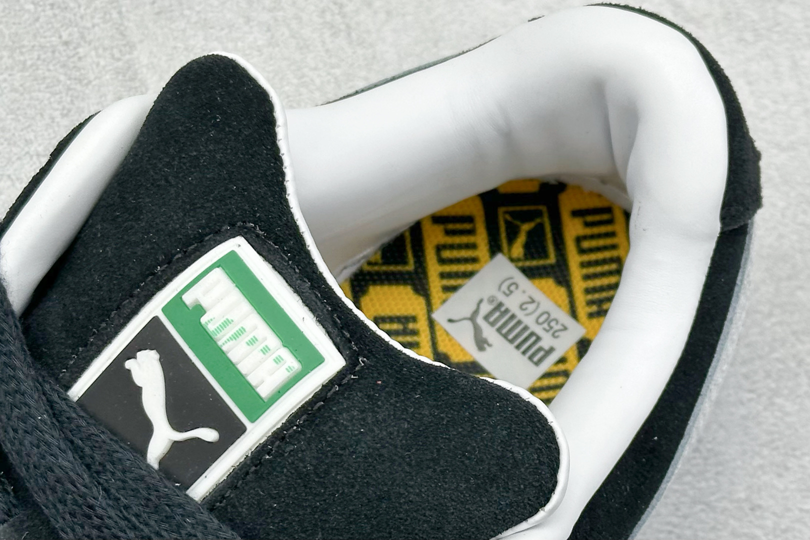 彪马Puma Suede XL纯原版本黑白金标防滑低帮板鞋 莆田彪马货源 货号：395205-02