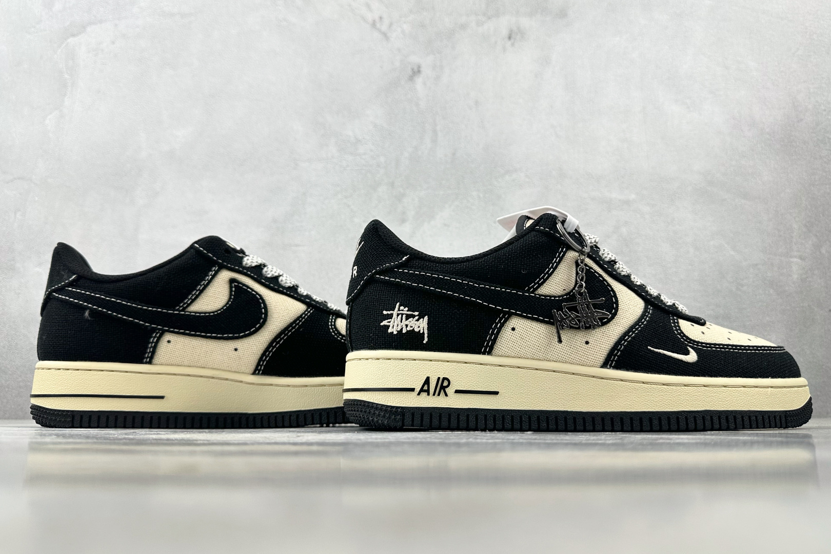 耐克Stussy x Nike Air Force 1'07纯原版本斯图西联名空军一号AF1米黑棉麻低帮板鞋 莆田耐克货源 货号：XX3168-156